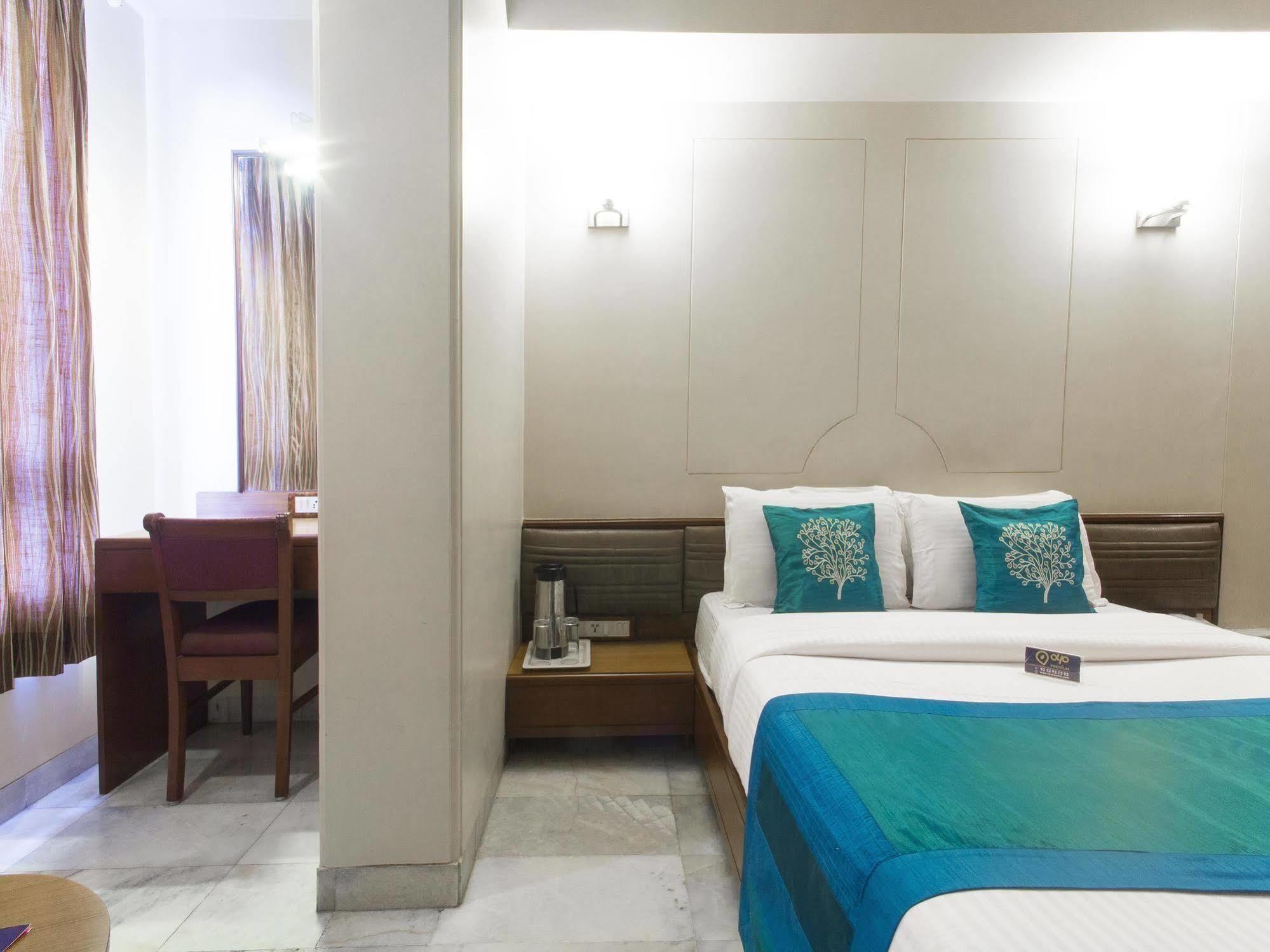 Hotel Ashray International, Sion - Near Bkc Mumbai Bagian luar foto